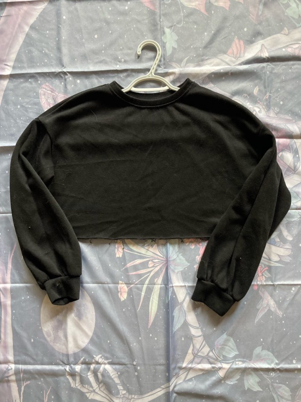Crop sweater